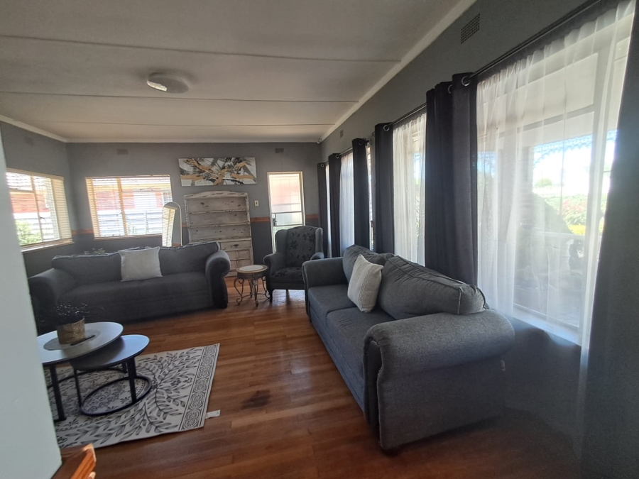 To Let 4 Bedroom Property for Rent in Bedelia Free State